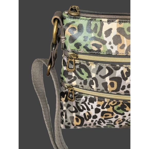 Sakroots Basic Crossbody Bag Coated Canvas Green Animal Print - Picture 4 of 6